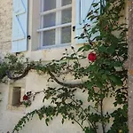 Entire With Swimming Pool Near Aubeterre Saint-Romain (Charente)
