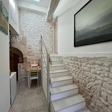 Entire With Swimming Pool Near Aubeterre Saint-Romain (Charente)