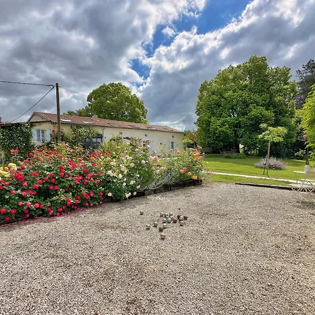 Entire With Swimming Pool Near Aubeterre