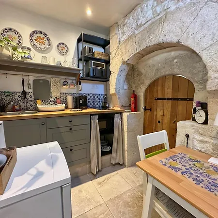 Apartament Entire With Swimming Pool Near Aubeterre
