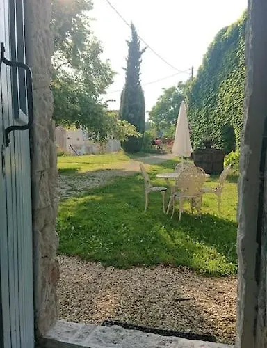 Entire With Swimming Pool Near Aubeterre Saint-Romain (Charente)